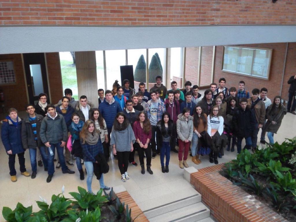 Participantes en la IV Olimpiada de Dibujo Técnico