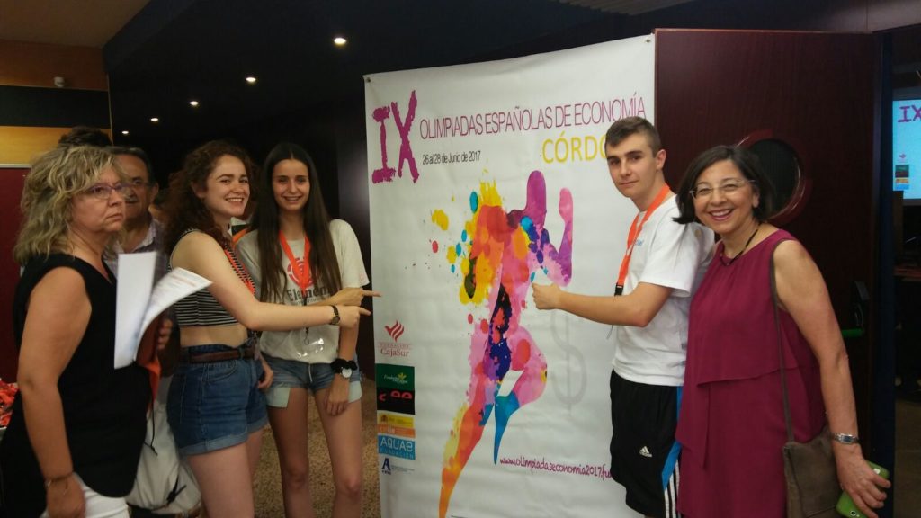 IX olimpiada Española de Economía. Córdoba.